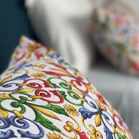 Sofia *luxury Experience In Calabria