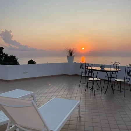Sofia *luxury Experience In Calabria Villa *