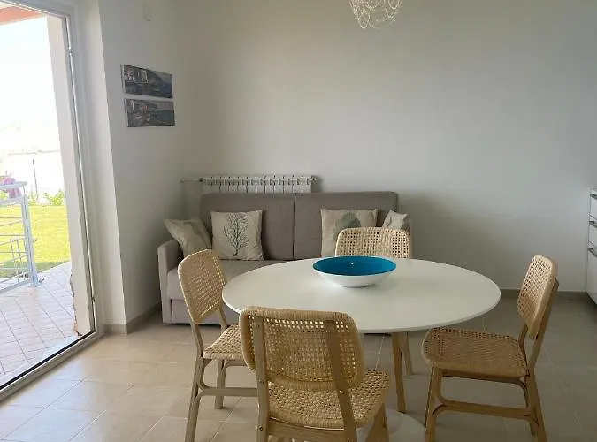 Sofia *luxury Experience In Calabria