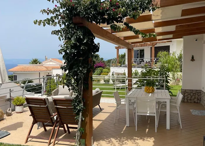 Sofia *luxury Experience In Calabria Zambrone